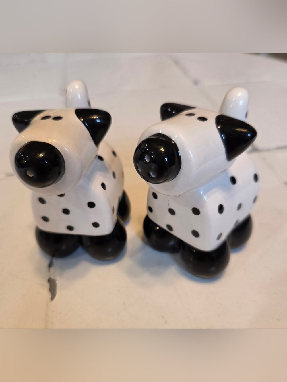 Black White Spotted Dog Salt Pepper Shakers Ceramic Dalmatian Whimsy Pets